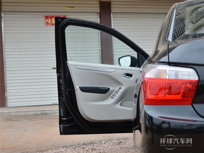 2015款 質(zhì)尚版 1.6L 手動(dòng)舒適型