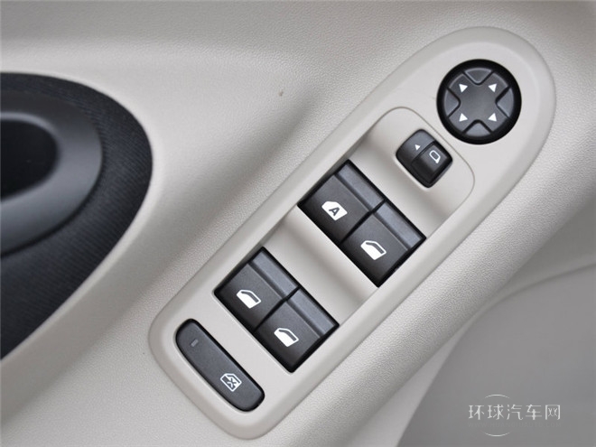 2015款 質尚版 1.6L 手動舒適型