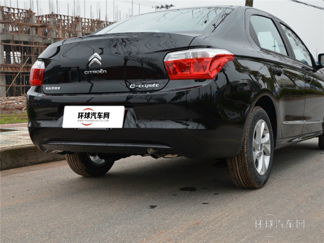 2015款 質(zhì)尚版 1.6L 手動(dòng)舒適型