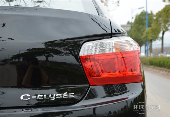 2015款 質(zhì)尚版 1.6L 手動(dòng)舒適型