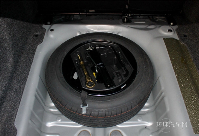 2015款 質(zhì)尚版 1.6L 自動(dòng)豪華型