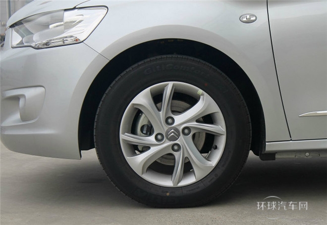 2015款 質尚版 1.6L 自動豪華型