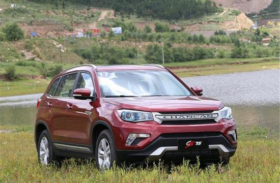 10萬(wàn)元自主豪配SUV雙雄對(duì)決 高顏值T動(dòng)力