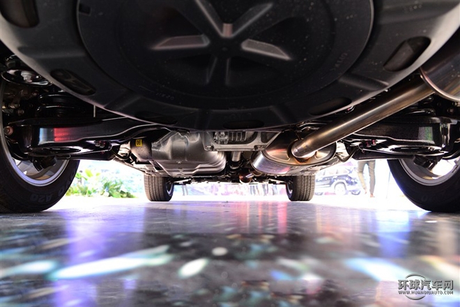 2015款 2.0T 四驅精英版 7座