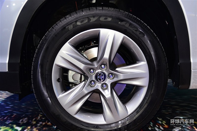 2015款 2.0T 四驅精英版 7座