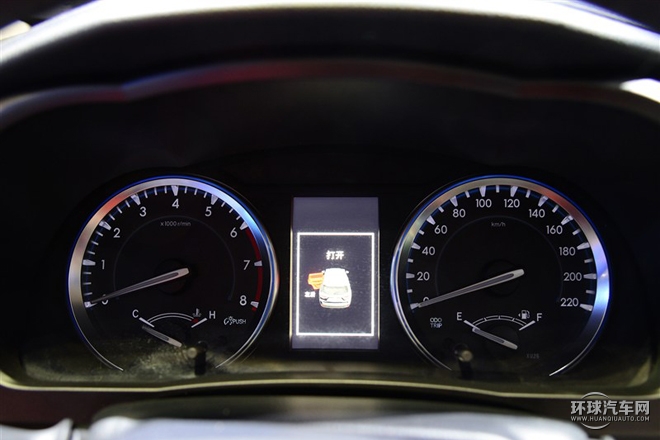 2015款 2.0T 四驅精英版 7座