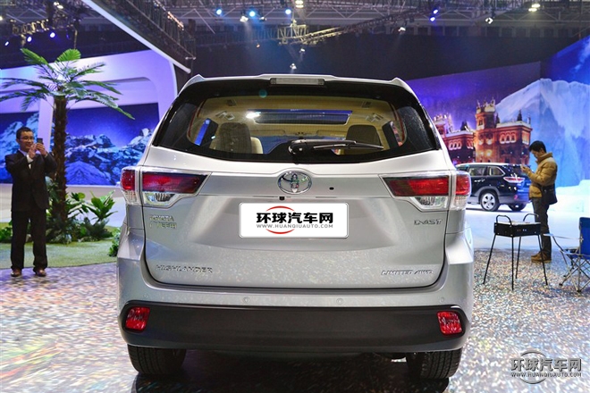 2015款 2.0T 四驅精英版 7座