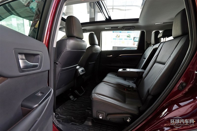 2015款 2.0T 四驅至尊版 7座