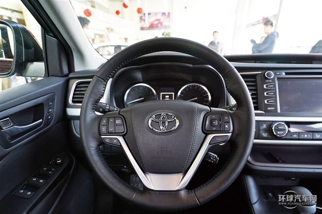 2015款 2.0T 四驅至尊版 7座