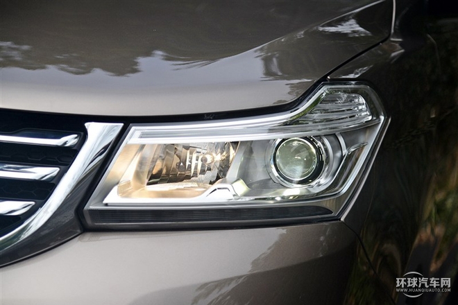 2015款 2.0T 自動(dòng)旗艦型