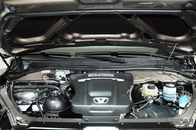 2015款 2.0T 自動舒適型