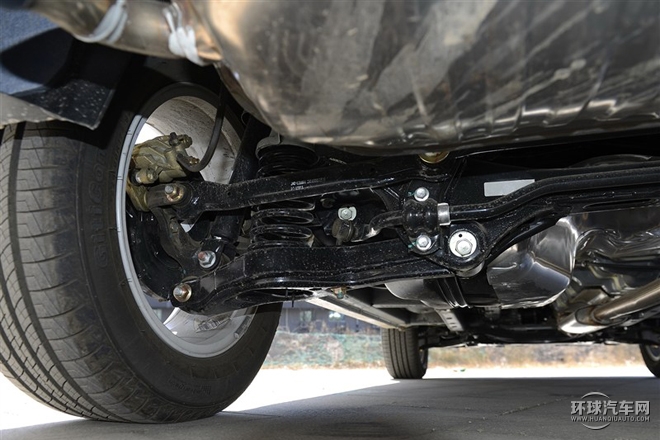 2015款 1.5T 手動豪華型