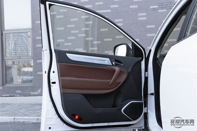 2015款 1.5T 手動(dòng)豪華型