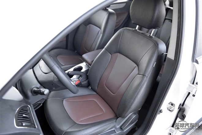 2015款 1.5T 手動豪華型