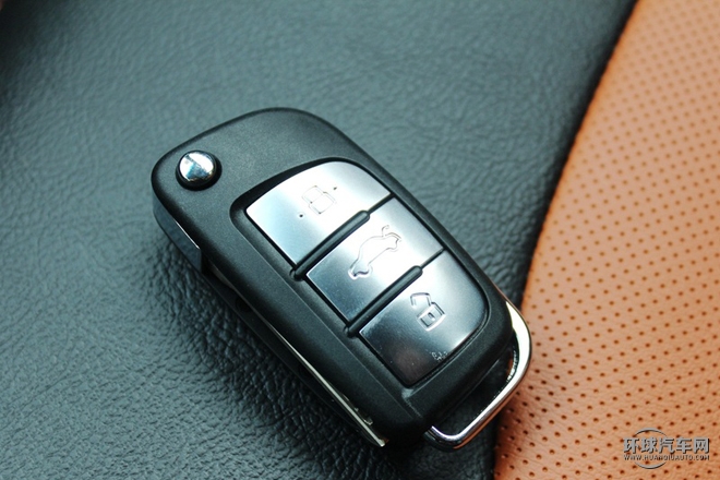 2015款 1.5T 手動舒適型