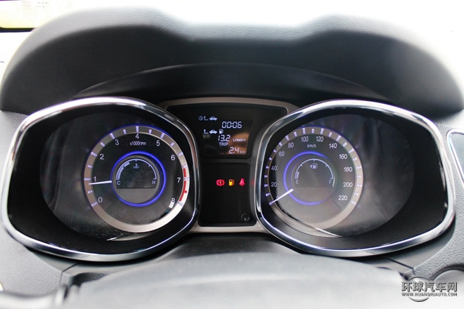 2015款 1.5T 手動(dòng)舒適型