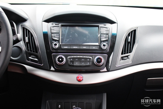 2015款 1.5T 手動(dòng)舒適型