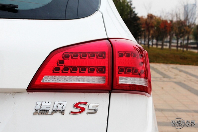 2015款 1.5T 手動舒適型