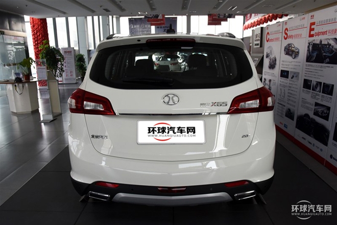 2015款 2.0T 手動(dòng)舒適型