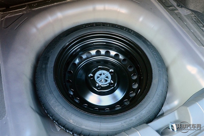 2015款 2.4L DLX尊貴型