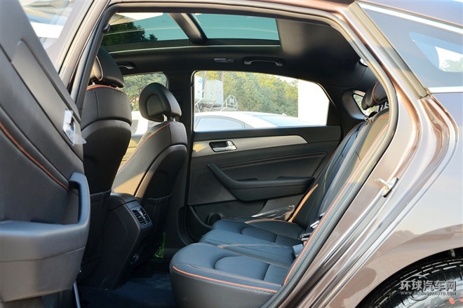 2015款 2.4L DLX尊貴型