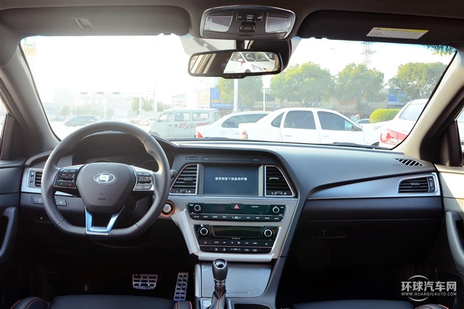 2015款 2.4L DLX尊貴型