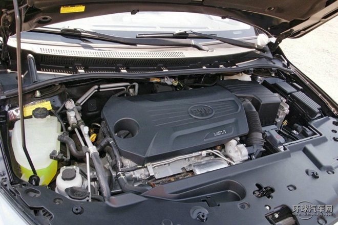 2015款 1.5L 手動(dòng)旗艦型