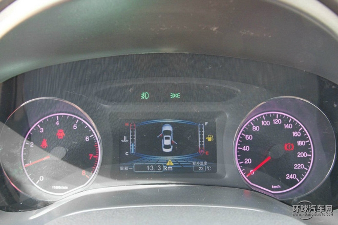 2015款 1.5L 手動旗艦型