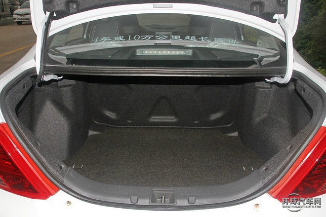 2015款 1.5L 手動舒適型