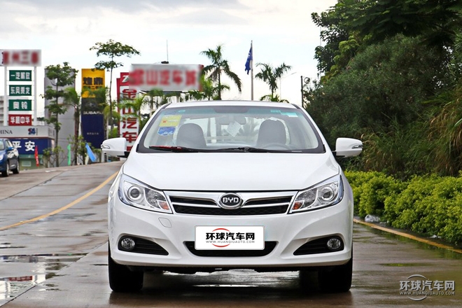 2015款 1.5L 手動舒適型