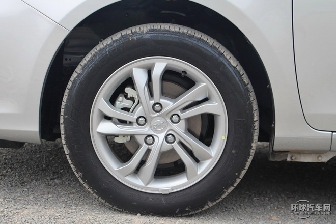 2015款 1.5L 自動豪華型