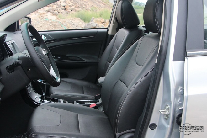 2015款 1.5L 自動豪華型