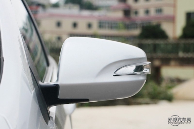 2015款 1.5L 自動豪華型