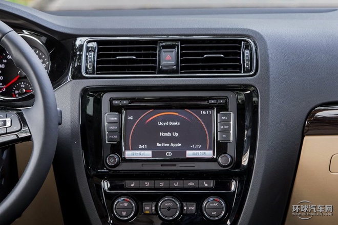 2015款 230TSI 自動舒適型