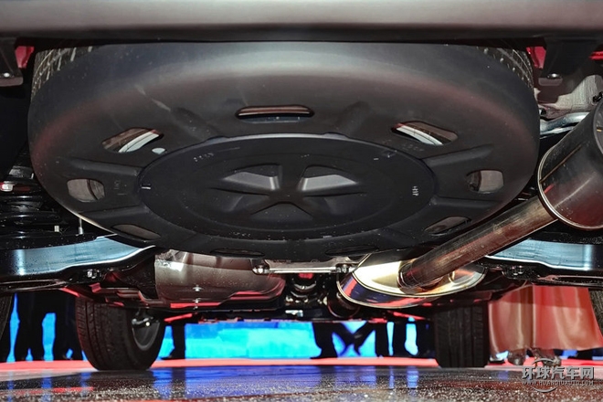 2015款 2.0T 兩驅精英版 7座