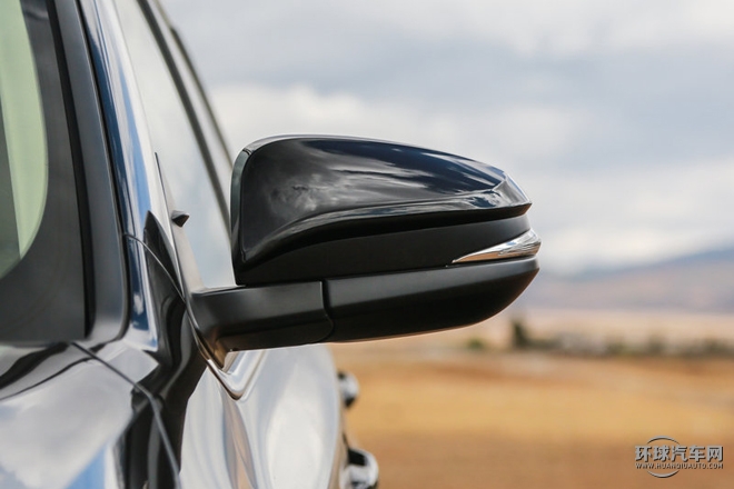 2015款 2.0T 四驅豪華導航版 7座