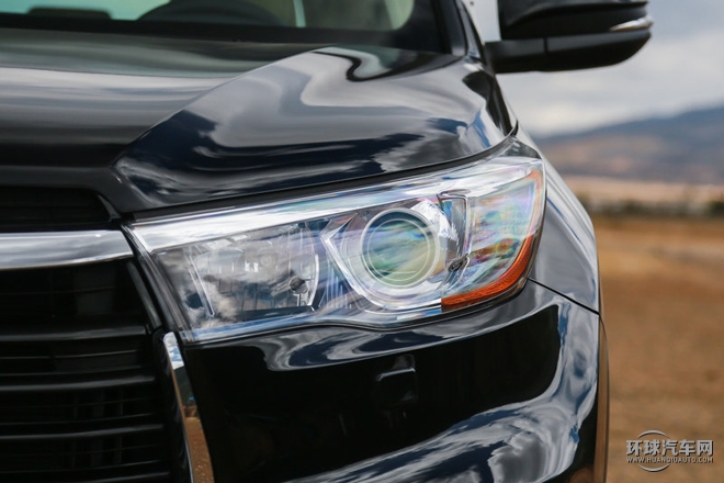 2015款 2.0T 四驅(qū)豪華導(dǎo)航版 7座