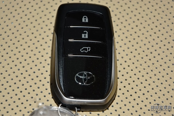 2015款 3.5L 四驅精英版 7座