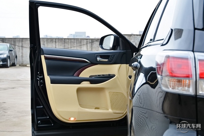 2015款 3.5L 四驅精英版 7座