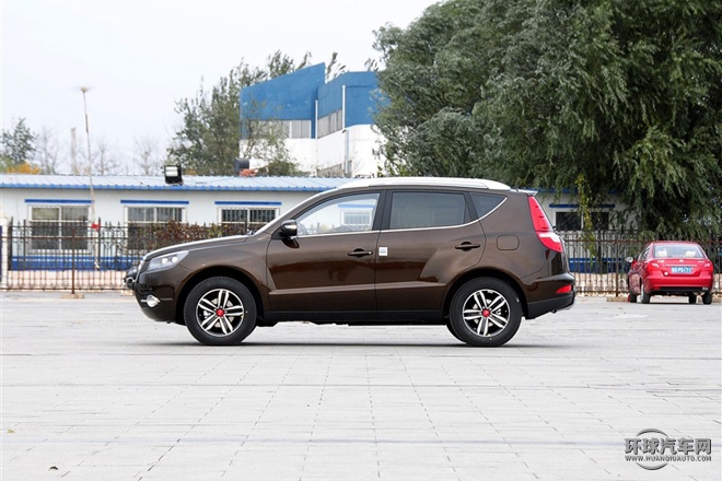 2015款 運動版 2.0L 自動豪華型