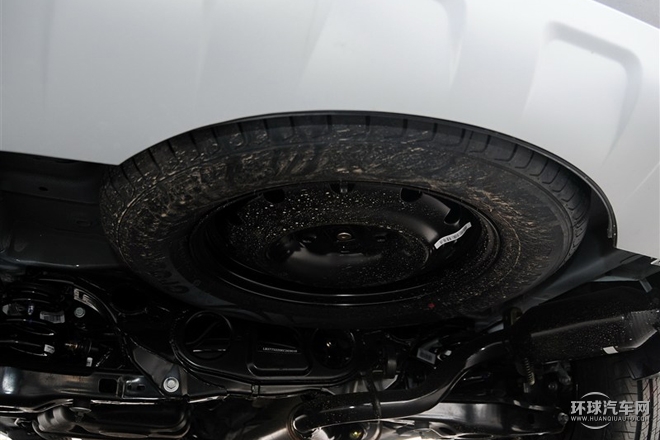 2015款 運動版 2.0L 自動尊享型