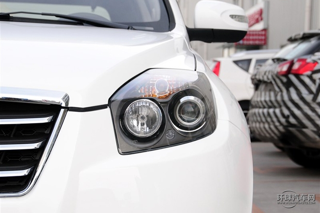 2015款 運動版 2.0L 自動尊享型