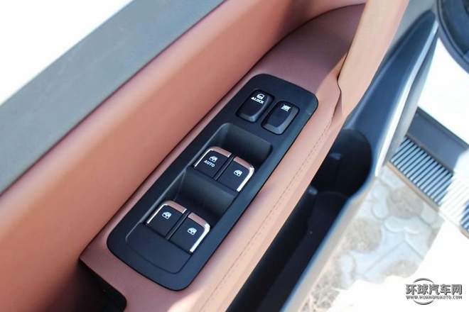 2015款 1.5T 手動豪華智能型