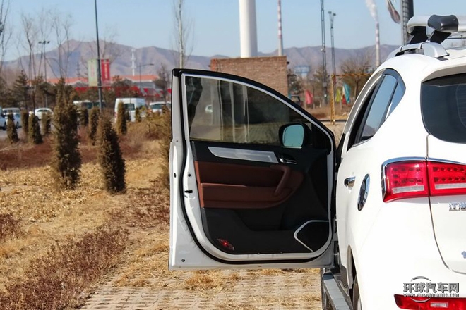 2015款 1.5T 手動豪華智能型