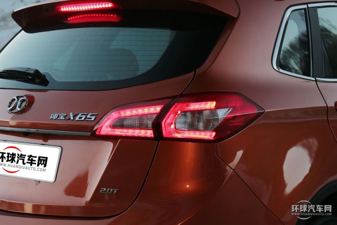 2015款 2.0T 自動精英型