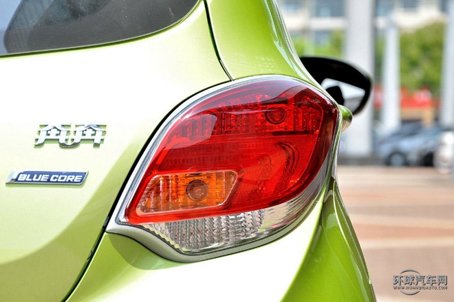 2015款 1.4L 手動(dòng)豪華型