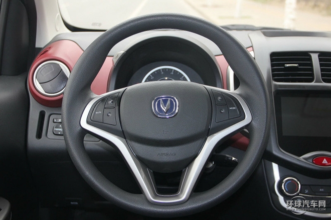 2015款 1.4L 手動(dòng)舒適型