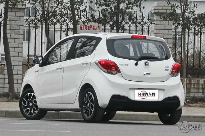 2015款 1.4L 手動舒適型