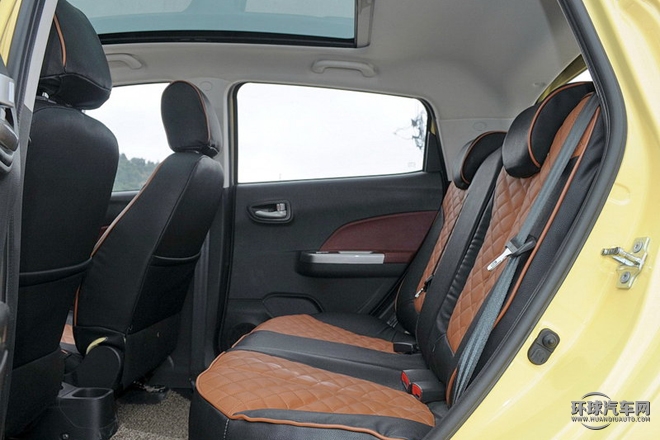 2015款 1.4L 手動(dòng)天窗版