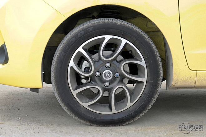 2015款 1.4L 手動天窗版